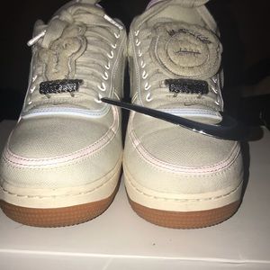 Air forces 1 Low Travis Scott